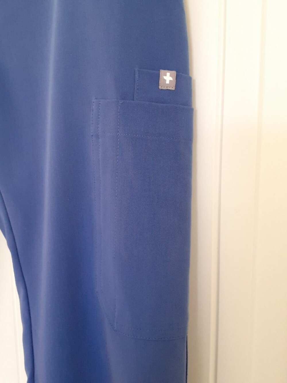 Figs High Waisted Yola Skinny Scrub Pants in Royal Blue Size XS - Picture 7 of 12